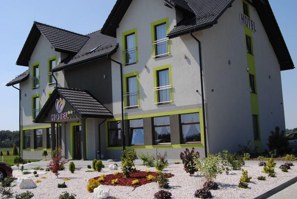 Hotel Magnolia Tychy Exterior photo