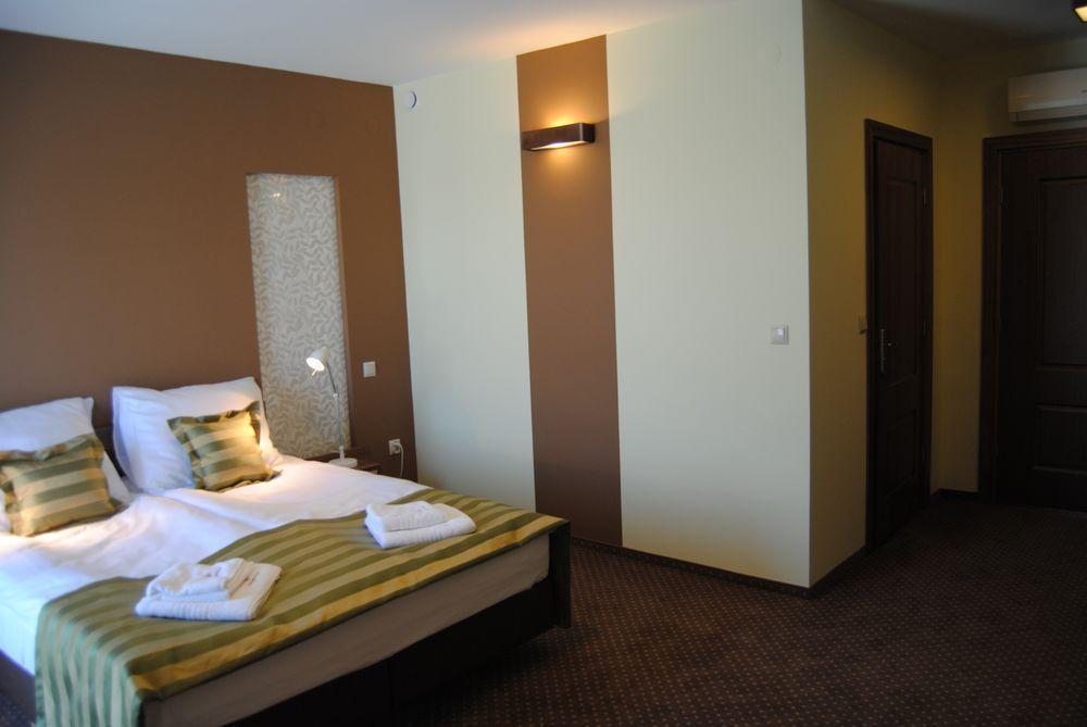 Hotel Magnolia Tychy Room photo