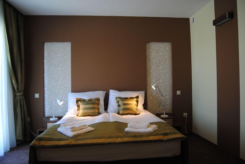 Hotel Magnolia Tychy Room photo